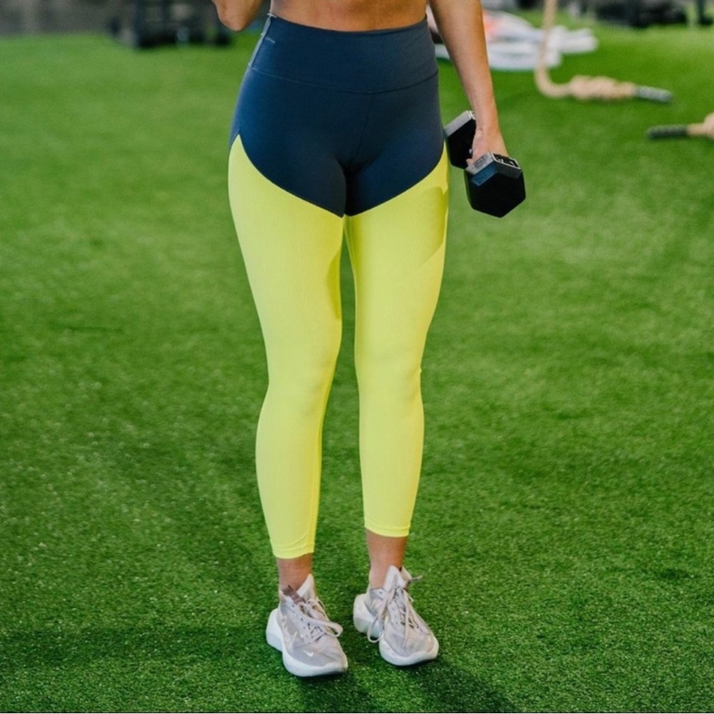 NWOT Zyia Active Neon Yellow Parallel Luxe Ribbed Gray Leggings 7/8